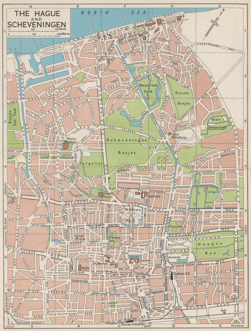 THE HAGUE AND SCHEVENINGEN. Vintage town city map plan. Netherlands 1961