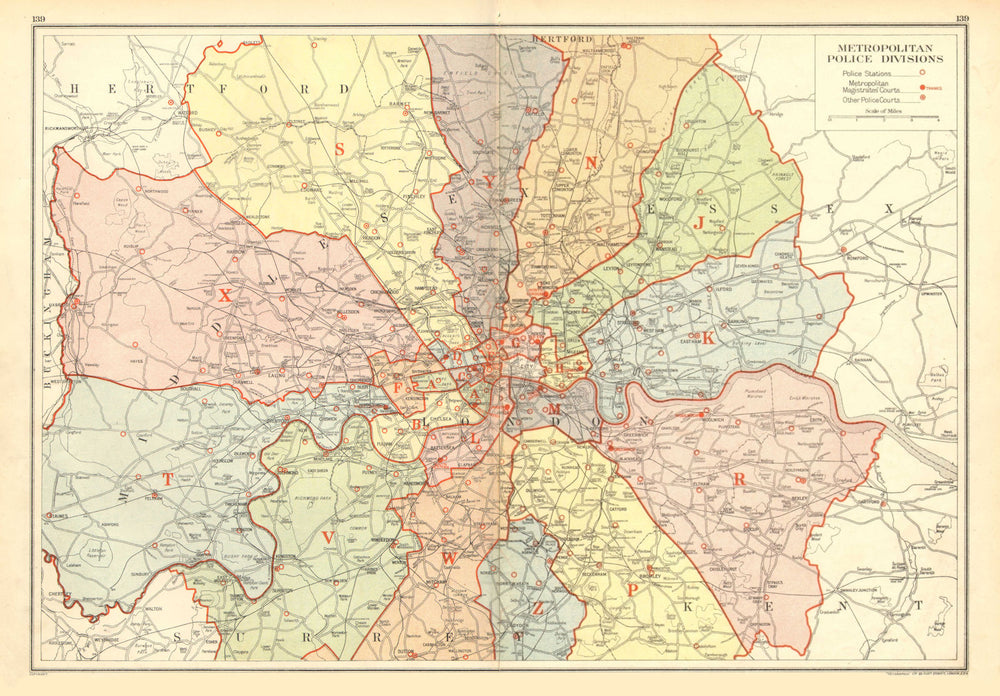 LONDON. Metropolitan Police Divisions. Magistrates Courts. Stations 1928 map