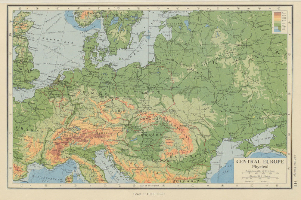 CENTRAL EUROPE Physical. Post World War 2 borders. BARTHOLOMEW 1947 old map