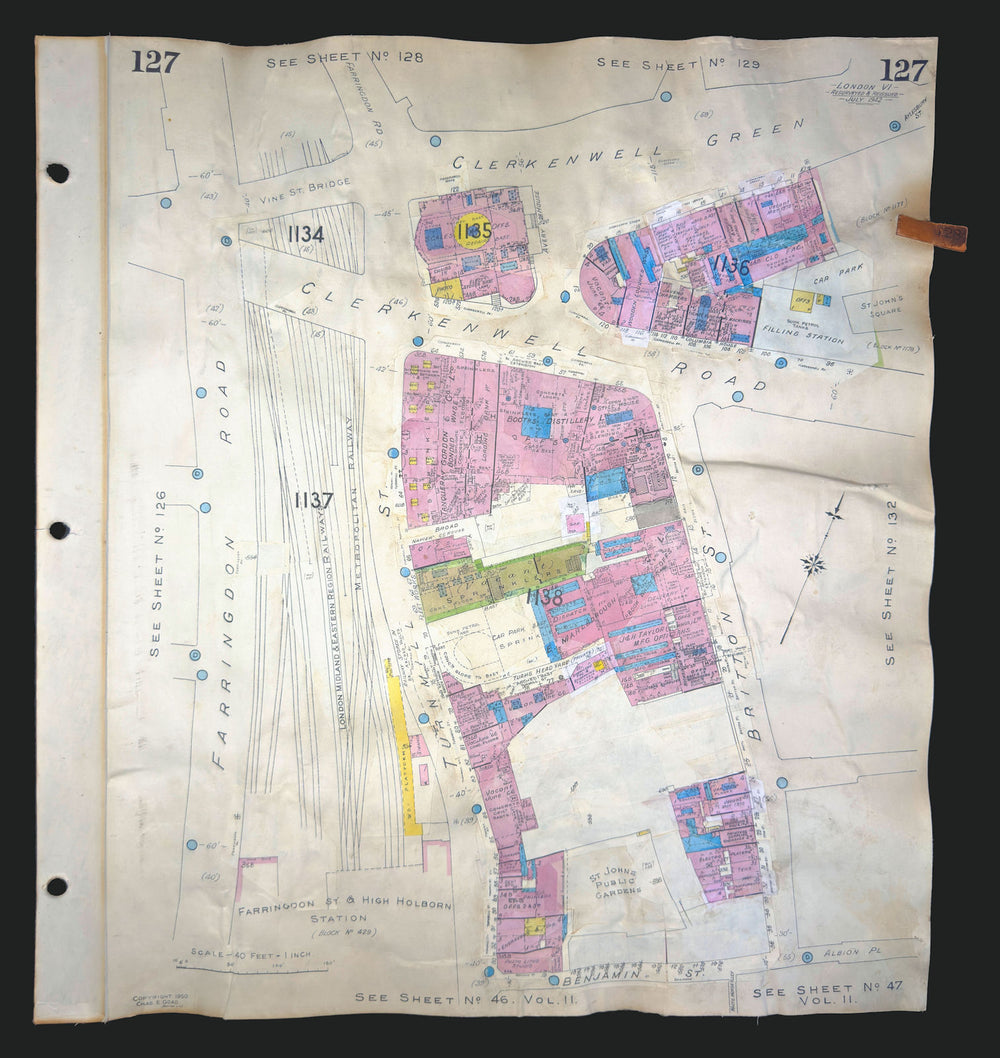 Goad London 127—EC1—Clerkenwell Green—Booth's Gin—Turnmill St 1942 (1970) map